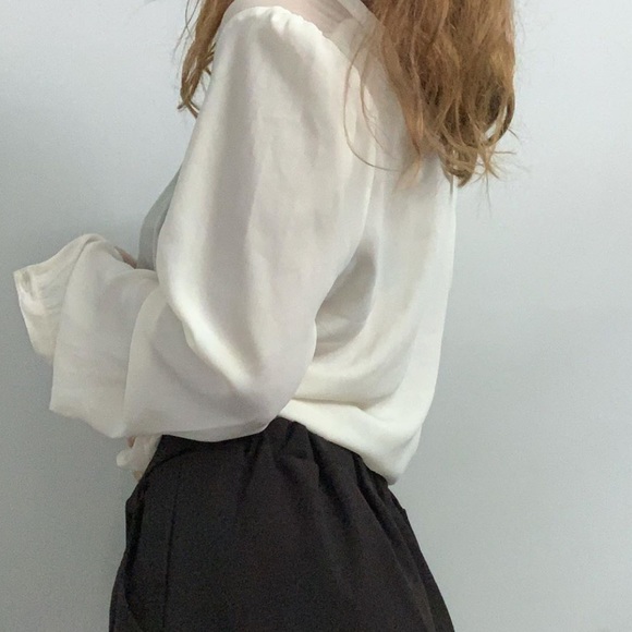 Blouse - Picture 2 of 2